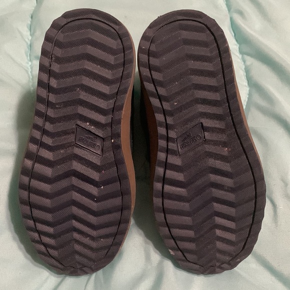 NEW toddler boys boots! - Picture 2 of 6